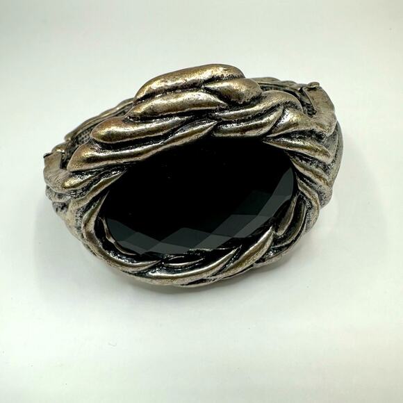 Set of 2 Hinged Faceted Bangle Bracelets Red Black Costume Jewelry Heavy - Picture 3 of 11